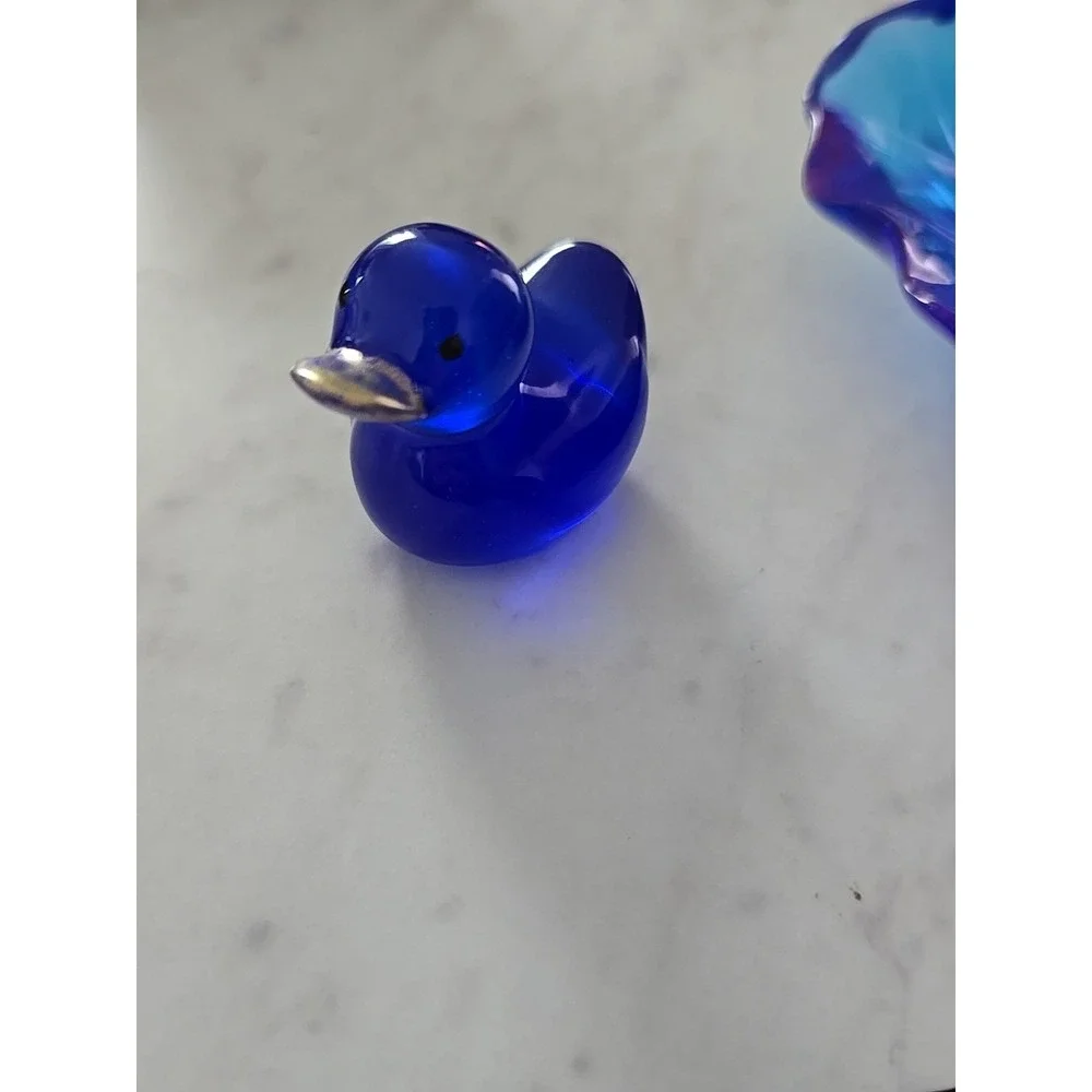 Handmade Resin Duck In Pond Blue Dish‎ 677